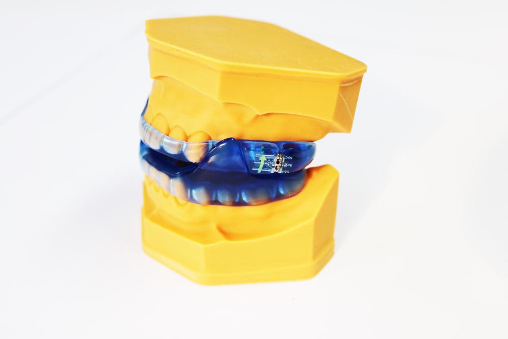 Shark Anti-snoring Device